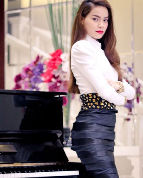 `Hồ `Hồ