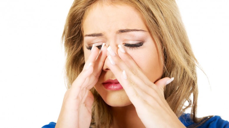 dấu hiệu nhiễm trùng sau khi nâng mũi 