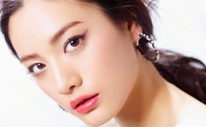 phẫu thuật mắt to