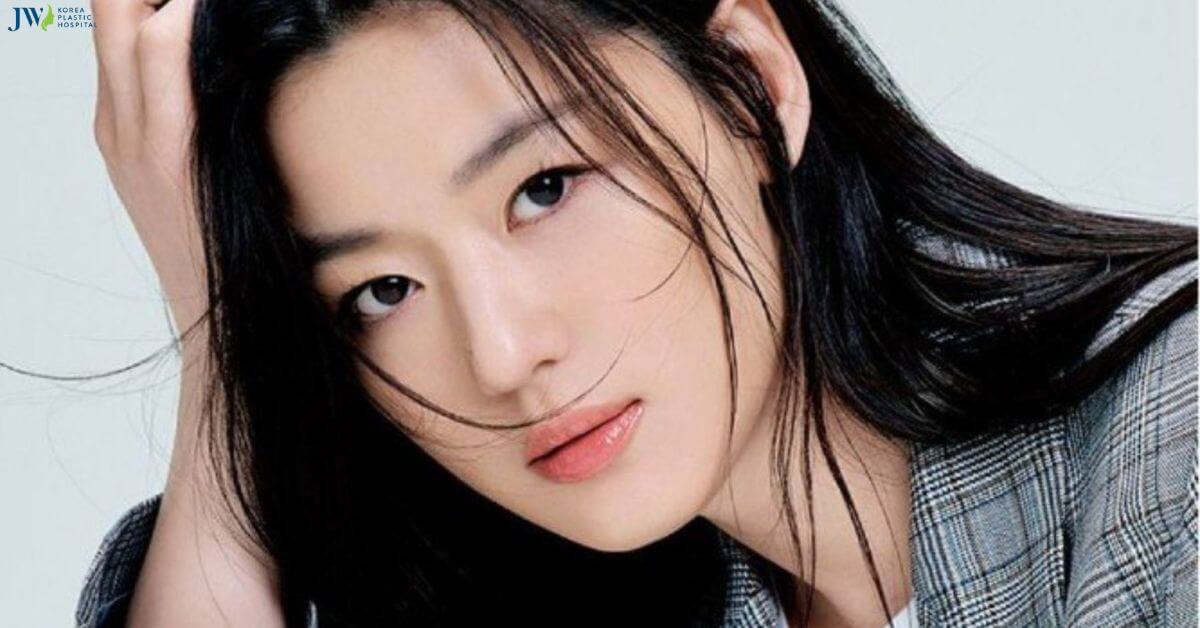 Chăm sóc sau khi căng da mặt bằng chỉ như thế nào? Thumb