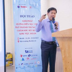 500 sinh viên Y Đại học Hồng Bàng ấn tượng mạnh bởi thành tựu Phẫu thuật hàm mặt của JW