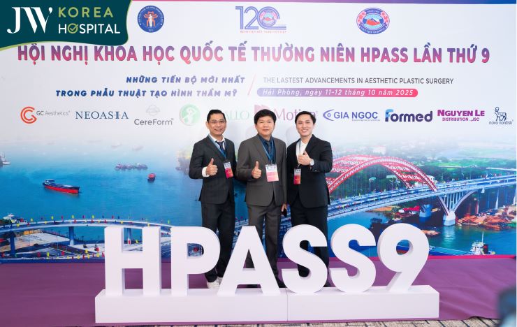 Bác sĩ JW báo cáo tại hội nghị quốc tế HPASS