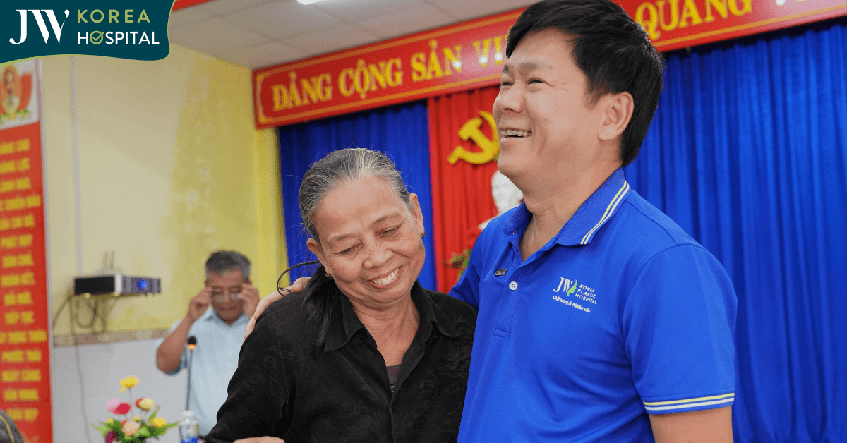 86 phần quà bác sĩ tú dung gửi đến thôn Phước Thái