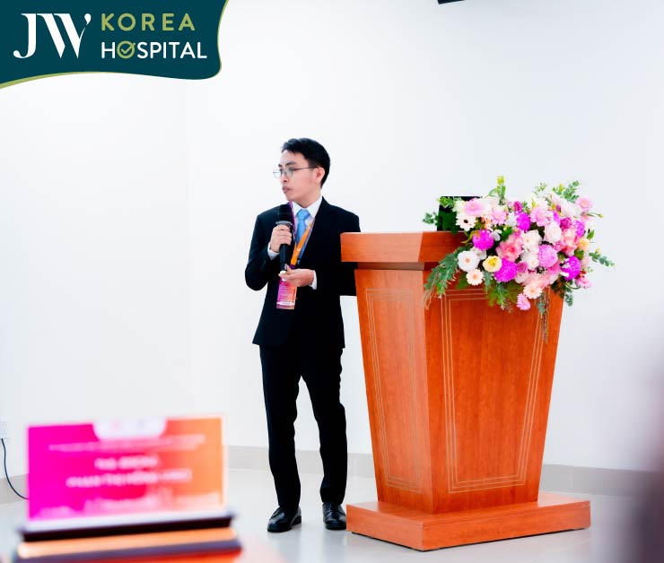 bác sĩ Phan Tín Bệnh viện JW tham dự hội nghị HSAPS 2025