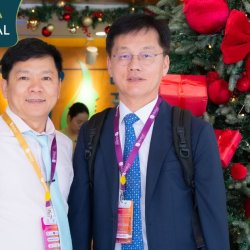 TS.BS Man Koon Suh trở lại Bệnh viện JW trong chuyến công du đặc biệt