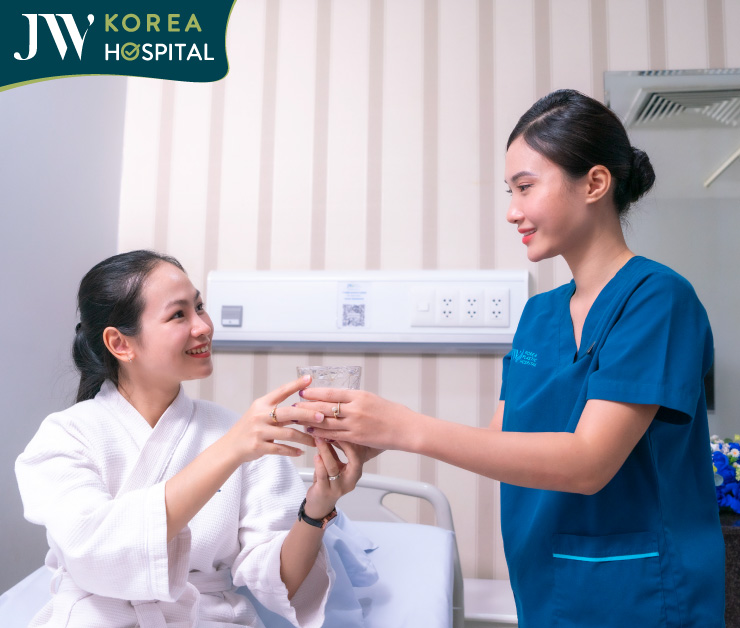 Khách hàng được chăm sóc hậu phẫu trong chế độ đặc biệt giúp hồi phục nhanh