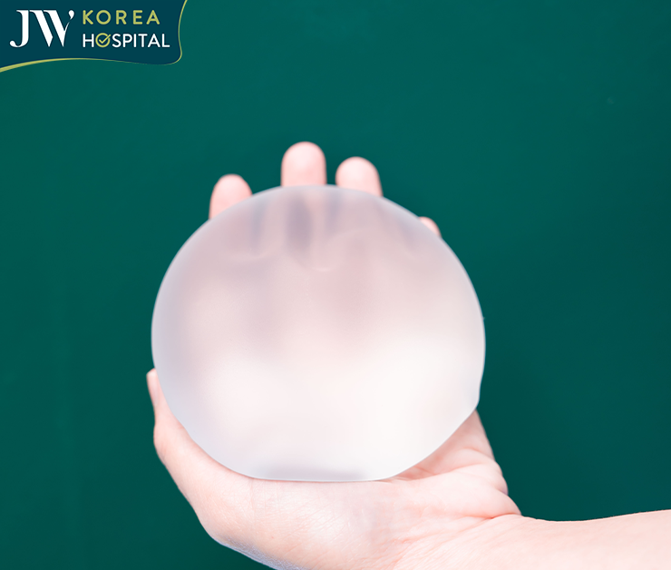 Túi ngực Motiva Ergonomix 2 có độ mềm mại vừa phải