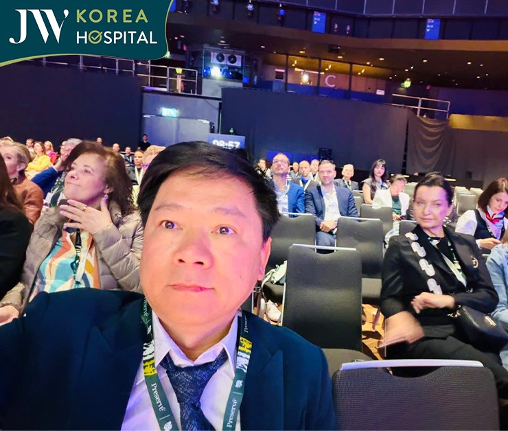 Bác sĩ Tú Dung có mặt tại BtS 2026 diễn ra tại Châu Âu, một sự kiện quốc tế dành cho các bác sĩ thẩm mỹ